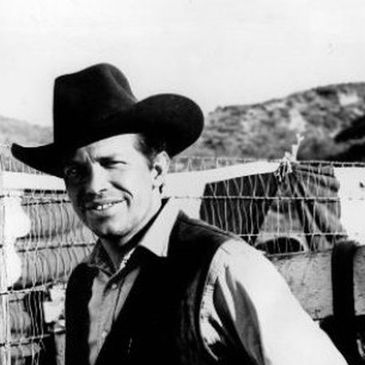 Warren Oates Autograph Profile