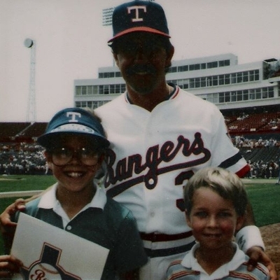 Wayne Tolleson Autograph Profile