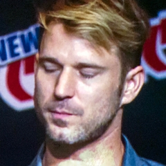Wil Traval