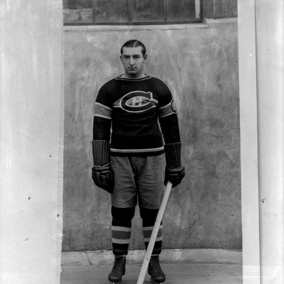 Wildor Larochelle Autograph Profile