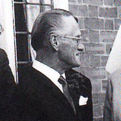 Wilfrid Brambell Autograph Profile
