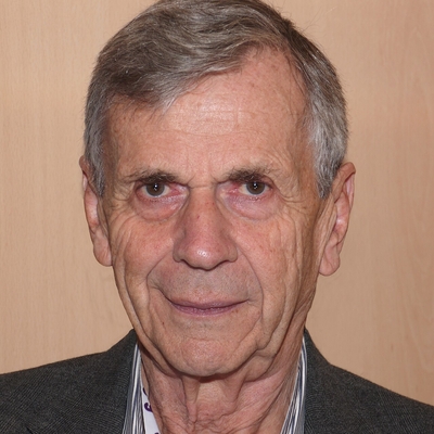 William B. Davis Autograph Profile