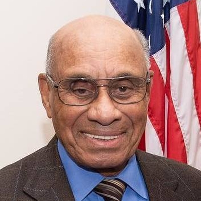 Willie O'Ree Autograph Profile