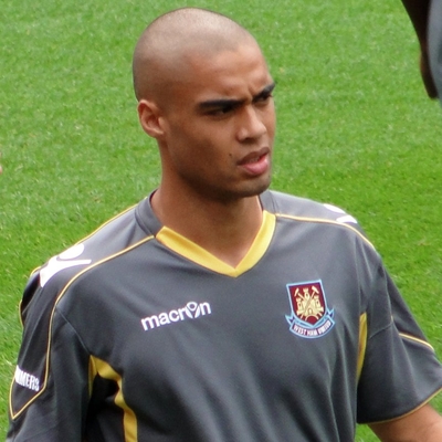 Winston Reid Autograph Profile