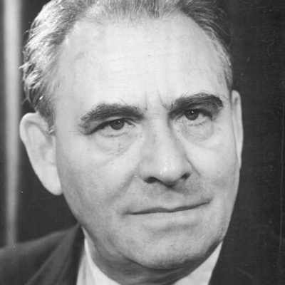 Wolfgang Heinz Autograph Profile