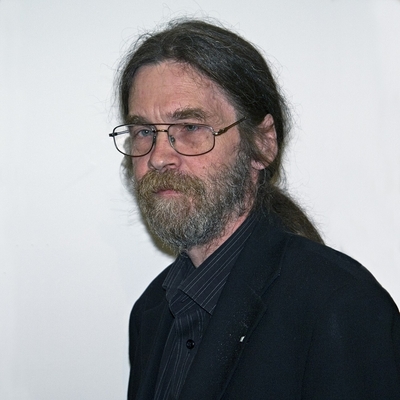 Wolfgang Hohlbein Autograph Profile
