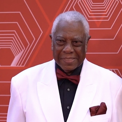 Woodie King Jr. Autograph Profile