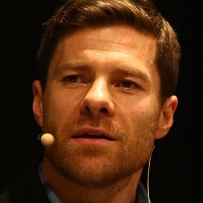 Xabi Alonso Autograph Profile
