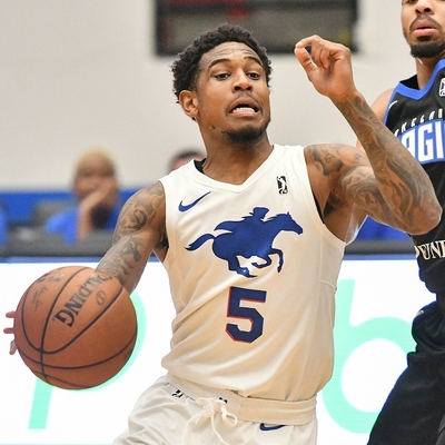 Xavier Munford Autograph Profile