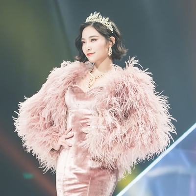 Xu Jiaqi Autograph Profile