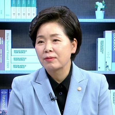 Yang Hyang-ja Autograph Profile