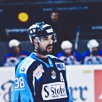 Yannick Tremblay Autograph Profile