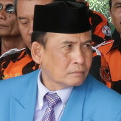 Yapto Soerjosoemarno Autograph Profile