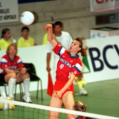 Yevgeniya Estes Autograph Profile