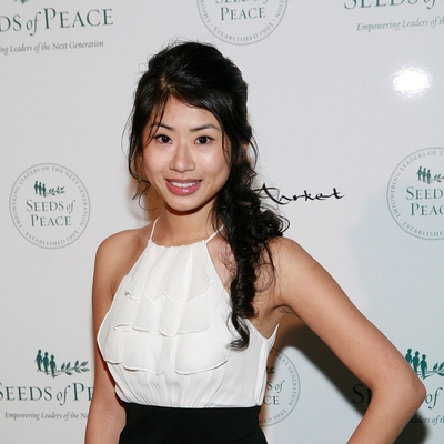 Yin Chang Autograph Profile