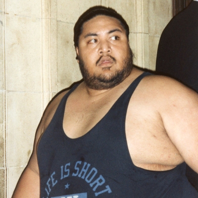 Yokozuna Autograph Profile