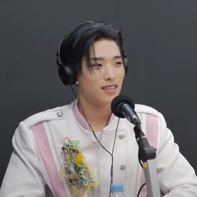 Yoon Kee-ho Autograph Profile