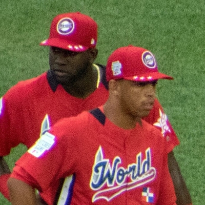 Yordan Alvarez Autograph Profile