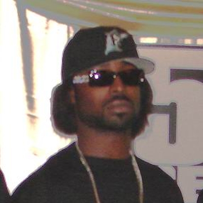 Young Buck Autograph Profile