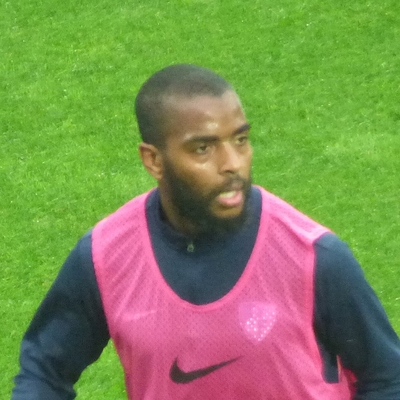 Youssouf M'Changama Autograph Profile