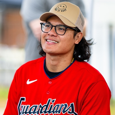 Yu-Cheng Chang Autograph Profile