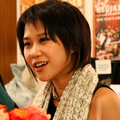 Yuja Wang Autograph Profile