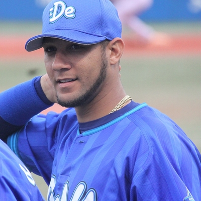 Yuli Gurriel Autograph Profile
