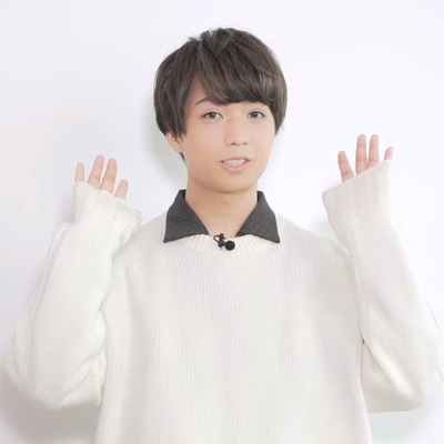 Yuya Hozumi Autograph Profile