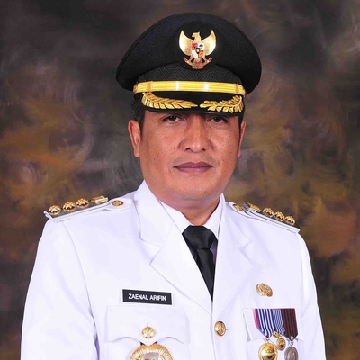 Zaenal Arifin Autograph Profile