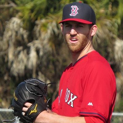 Zeke Spruill Autograph Profile