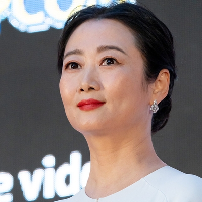 Zhao Tao Autograph Profile