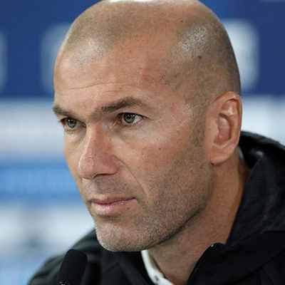 Zinédine Zidane Autograph Profile