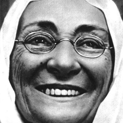 Zübeyde Hanım Autograph Profile