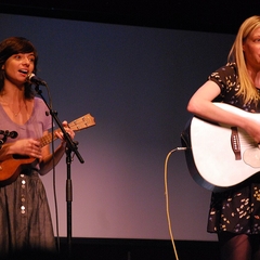 Garfunkel And Oates