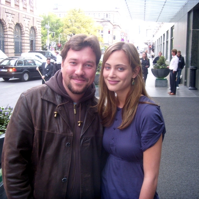 Nora Arnezeder Nora Arnezeder