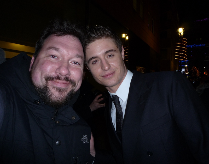 Max Irons Photo with RACC Autograph Collector RB-Autogramme Berlin Max Irons Photo with RACC Autograph Collector RB-Autogramme Berlin