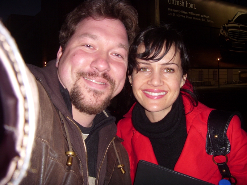 Carla Gugino Photo with RACC Autograph Collector RB-Autogramme Berlin