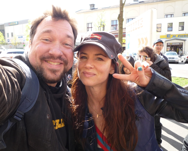 Juliette Lewis Photo with RACC Autograph Collector RB-Autogramme Berlin