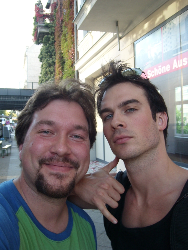 Ian Somerhalder Photo with RACC Autograph Collector RB-Autogramme Berlin