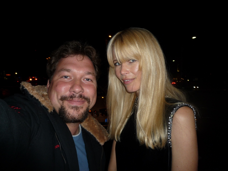 Claudia Schiffer Photo with RACC Autograph Collector RB-Autogramme Berlin Claudia Schiffer Photo with RACC Autograph Collector RB-Autogramme Berlin