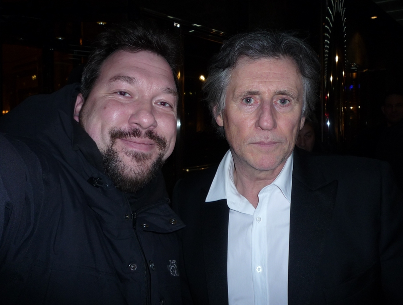 Gabriel Byrne Photo with RACC Autograph Collector RB-Autogramme Berlin Gabriel Byrne Photo with RACC Autograph Collector RB-Autogramme Berlin