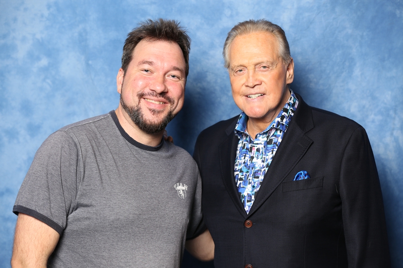 Lee Majors Photo with RACC Autograph Collector RB-Autogramme Berlin Lee Majors Photo with RACC Autograph Collector RB-Autogramme Berlin