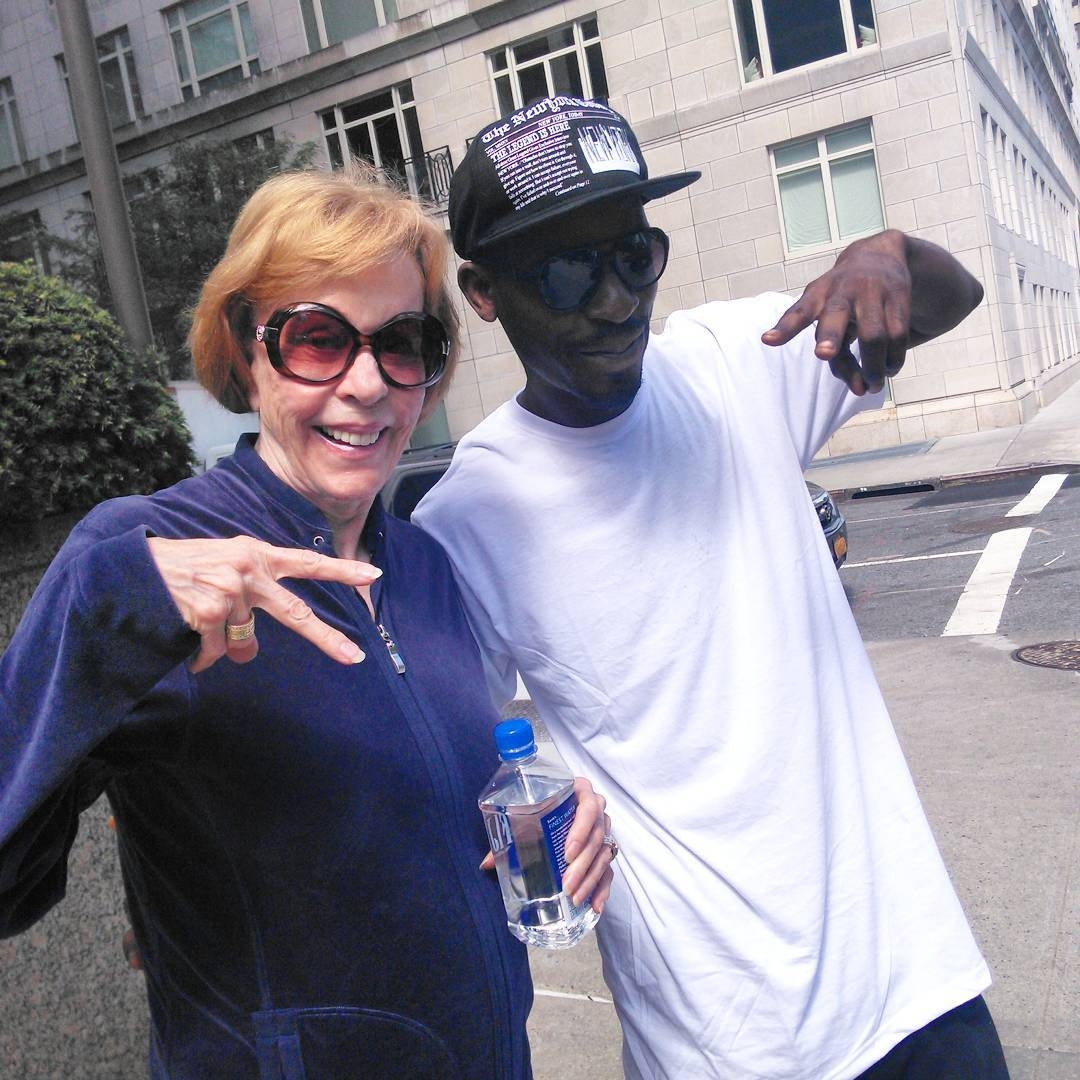 Carol Burnett with RACC Trusted collector GTV Reality