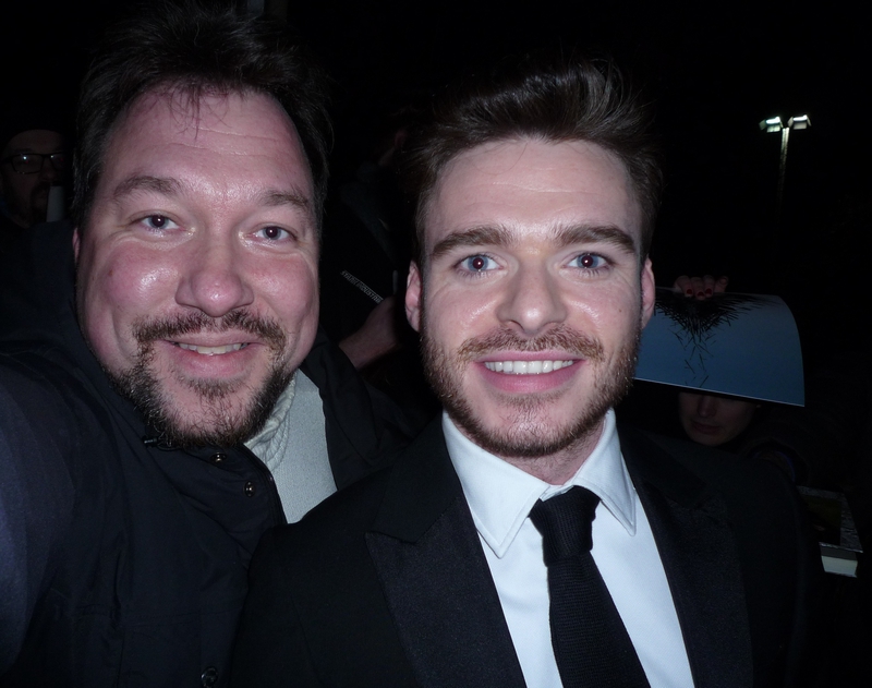 Richard Madden Photo with RACC Autograph Collector RB-Autogramme Berlin