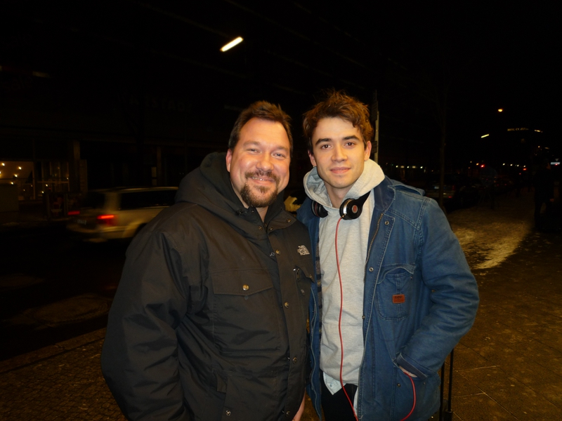 Jamie Blackley Photo with RACC Autograph Collector RB-Autogramme Berlin Jamie Blackley Photo with RACC Autograph Collector RB-Autogramme Berlin