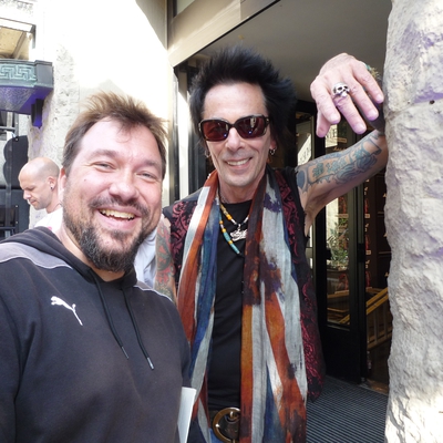 Earl Slick
