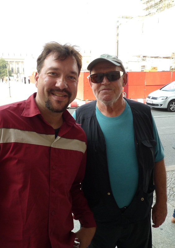 Joe Cocker Photo with RACC Autograph Collector RB-Autogramme Berlin Joe Cocker Photo with RACC Autograph Collector RB-Autogramme Berlin