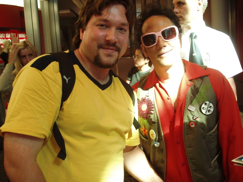 Rob Schneider Photo with RACC Autograph Collector RB-Autogramme Berlin Rob Schneider Photo with RACC Autograph Collector RB-Autogramme Berlin