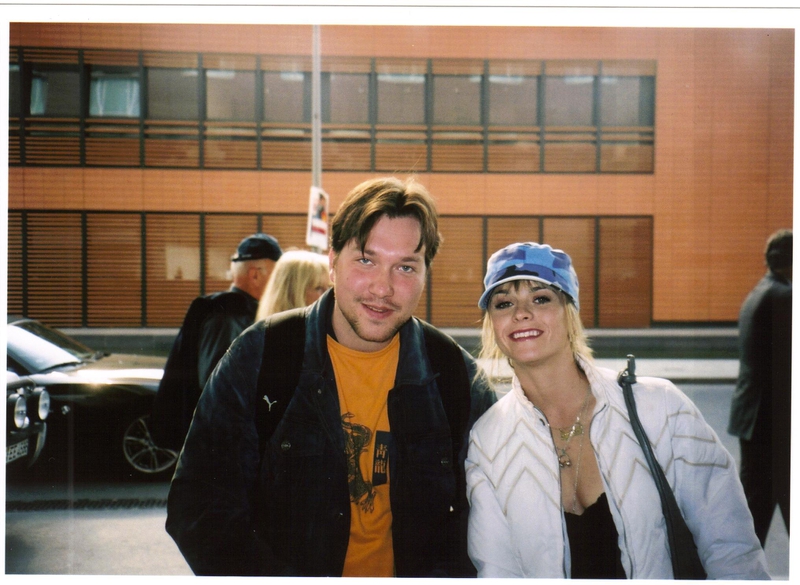 Taryn Manning Photo with RACC Autograph Collector RB-Autogramme Berlin