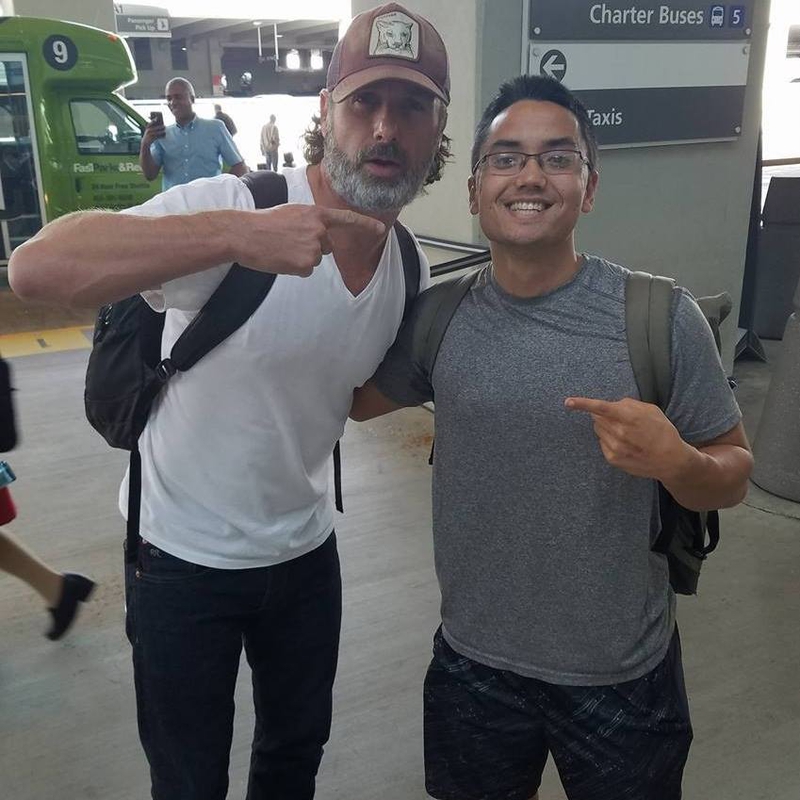 Andrew Lincoln Photo with RACC Autograph Collector Blue Line Signatures